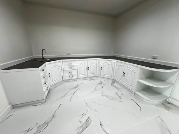 kitchen of Yenakart Residence | หมู่บ้านเย็นอากาศเรสซิเดนซ์