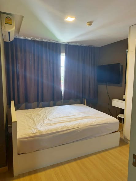 bedroom of The Maple @ Ratchada 19