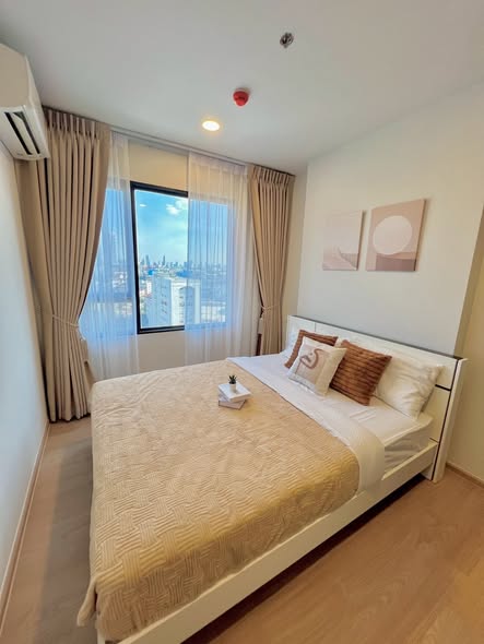 bedroom of Chewathai Pinklao | ชีวาทัย ปิ่นเกล้า