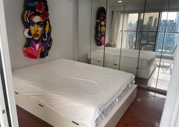 bedroom of Sukhumvit Suite