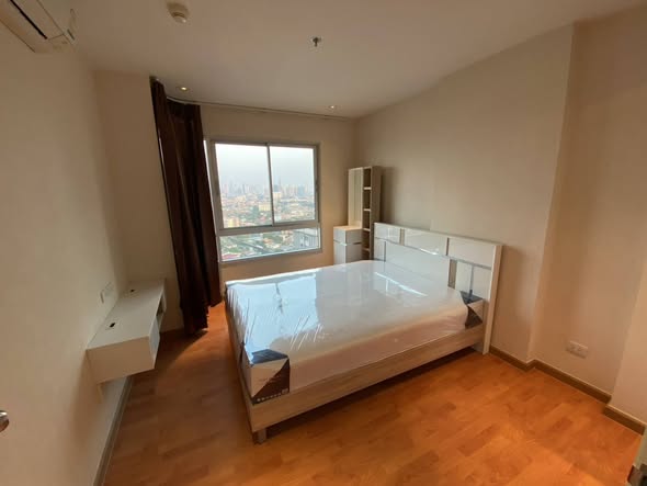 bedroom of The President Sathon-Ratchaphruek 1