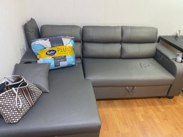 living room of The President Sathon-Ratchaphruek 1