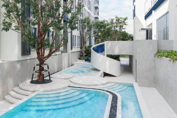 pool of Aspire Rattanatibet 1