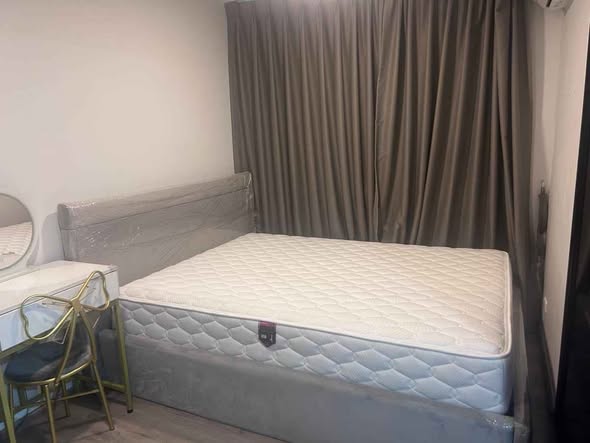 bedroom of Beat Bangwa Interchange