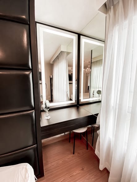 bedroom and room interior of Belle Grand Rama 9