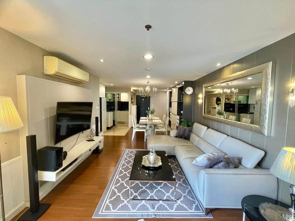 living room of Belle Grand Rama 9