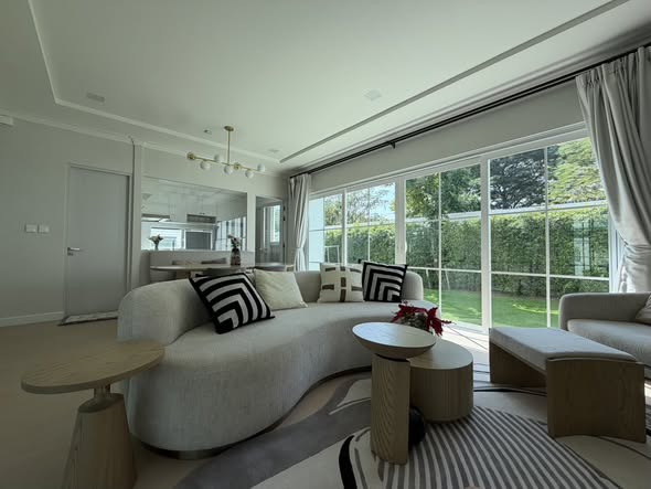 bedroom and living room and room interior of Chaiyapruek Bangna KM15