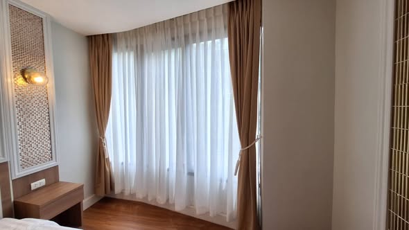 Collezio Sathon-Pipat