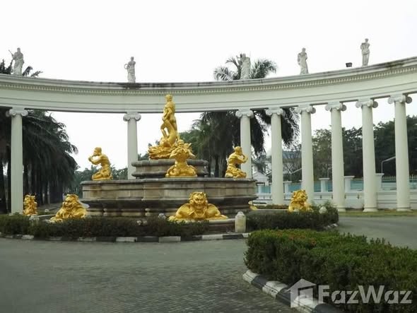 Evergreen City Village