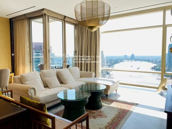 living room of Four Seasons Private Residences