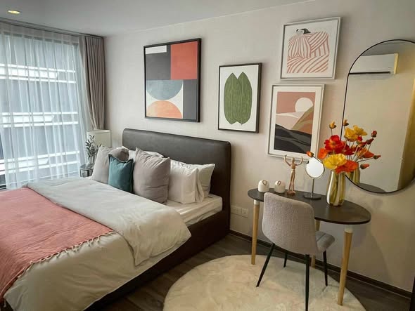 bedroom of Ideo Mobi Sukhumvit 40