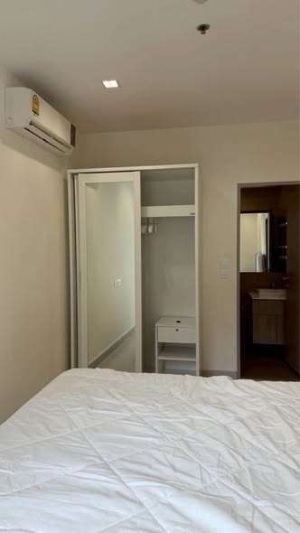bedroom of Ideo Mobi Sukhumvit 81
