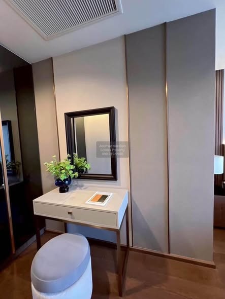 room interior and bathroom of Ideo Q Sukhumvit 36