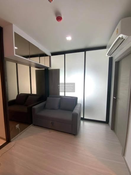 bedroom and room interior of Life Asoke – Rama 9