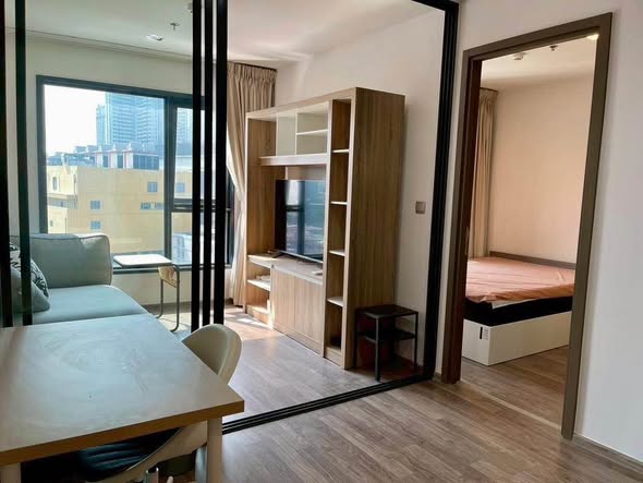 bedroom and room interior of Life Ladprao Valley