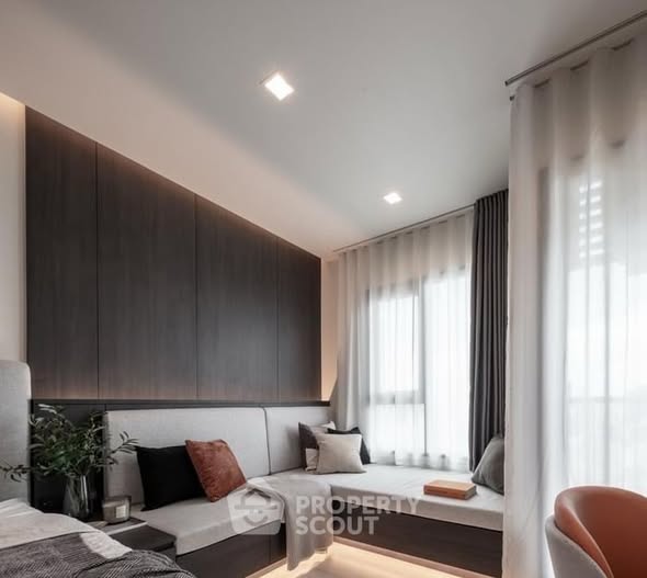 bedroom of Life One Wireless