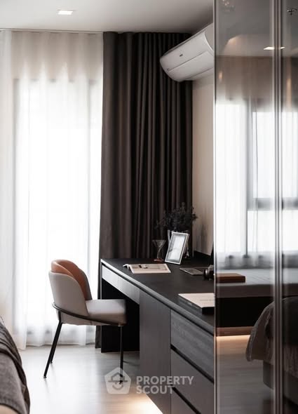 bedroom of Life One Wireless