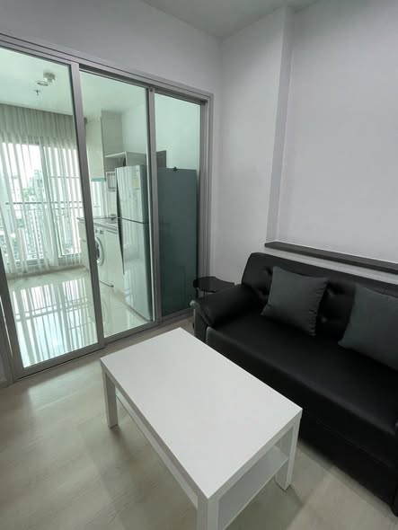 room interior of Life Ratchadapisek