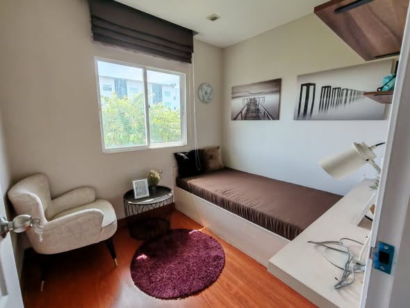living room and bedroom of Lio Bliss Ladkrabang – Chalongkrung