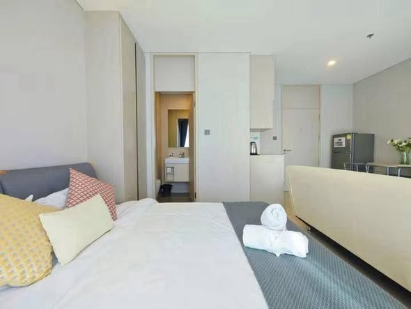 bedroom of Lumpini Suite Phetchaburi – Makkasan