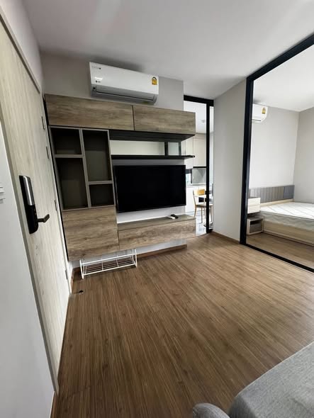 bedroom of Metris Rama 9-Ramkumhang