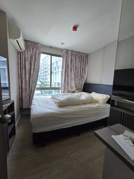 bedroom of Metro Luxe Ratchada