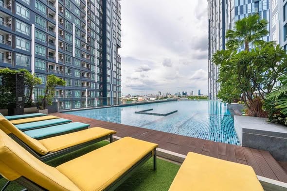 Metro Sky Prachachuen