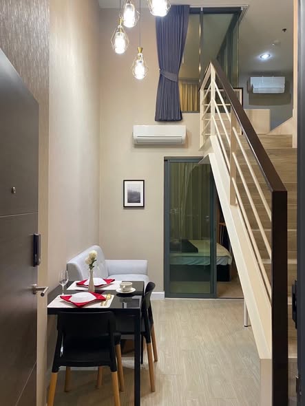 room interior of Metro Sky Prachachuen