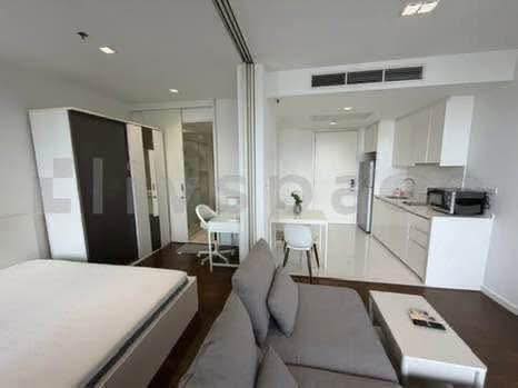 bedroom of Narathorn Place