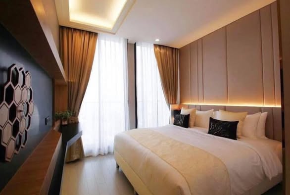 bedroom of Noble Ploenchit