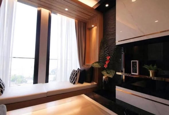 living room and bedroom and bathroom of Noble Ploenchit