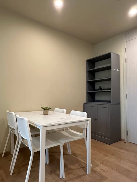 room interior of Noble Recole