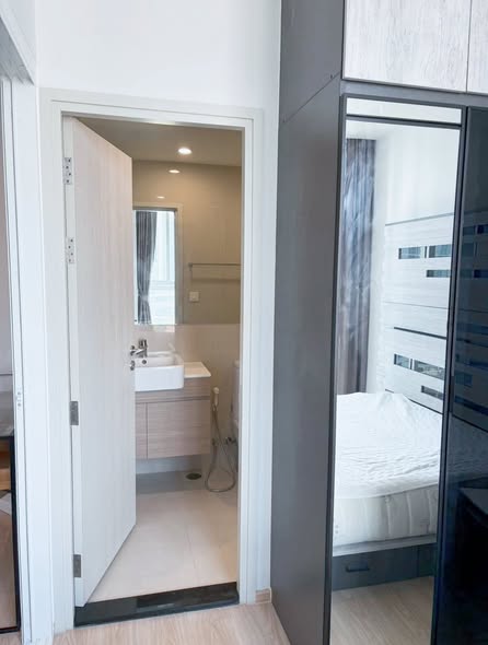 bedroom and room interior of Noble Revolve Ratchada 1