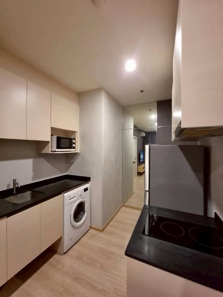 Noble Revolve Ratchada 1