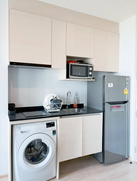 Noble Revolve Ratchada 1