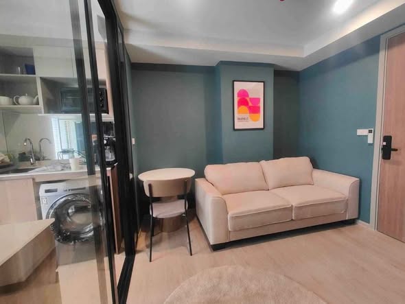 bedroom and room interior of Nue Cross Khu Khot Station (นิว ครอส คูคต สเตชัน)