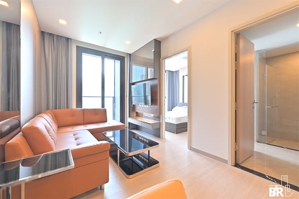 bedroom and living room of One9Five Asoke – Rama 9