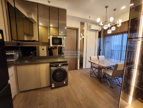 Park​ Origin​ Thonglor