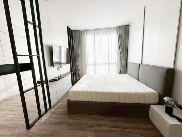 bedroom and room interior of PATIO Ratchayothin