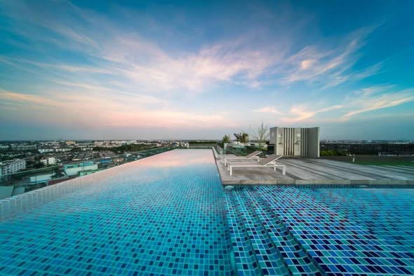 pool of Phaholyothin-Sapanmai