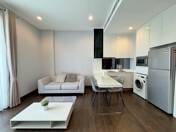 living room and room interior of Q Asoke