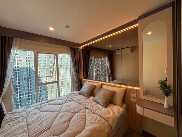 bedroom of Regent Home Bangna (รีเจ้นท์โฮม บางนา)