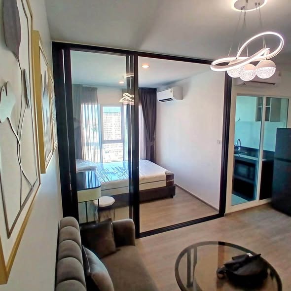 bedroom and room interior of Regent Home Bangna (รีเจ้นท์โฮม บางนา)