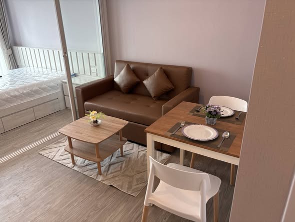 living room and room interior of Regent Home Bangna (รีเจ้นท์โฮม บางนา)