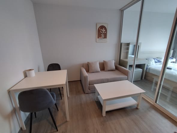 room interior of Regent Home Bangna (รีเจ้นท์โฮม บางนา)