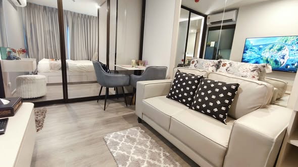 bedroom and living room of Regent Home Wutthakat