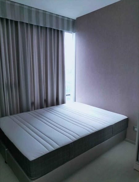 bedroom of Rhythm Sukhumvit 42