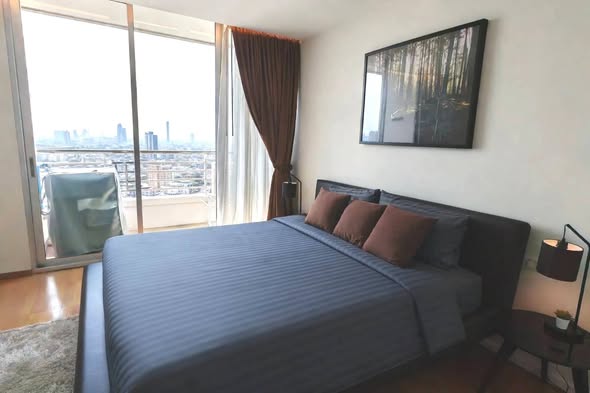 bedroom of Sathorn Prime Residence