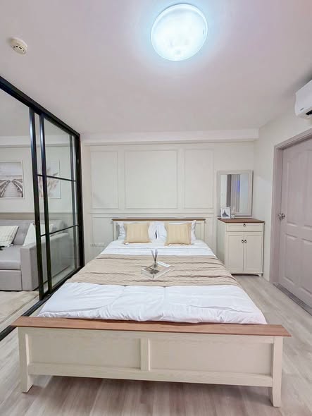 bedroom of Supalai Lagoon Condo B