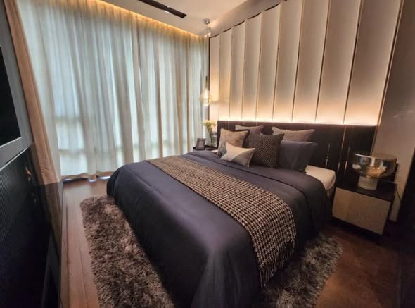 bedroom of The Bangkok Thonglor